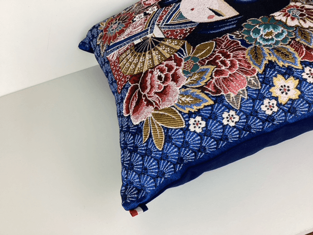 Coussin Jacquard Mina Bleu majorelle 