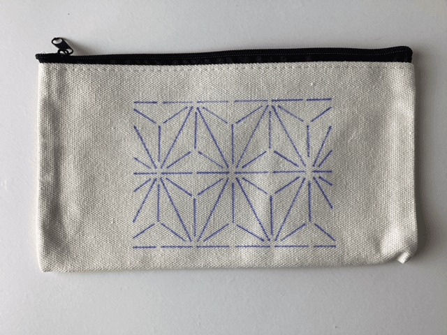 Pochette à broder
